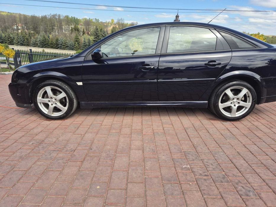 Piekna Vectra c 2.2 Direct