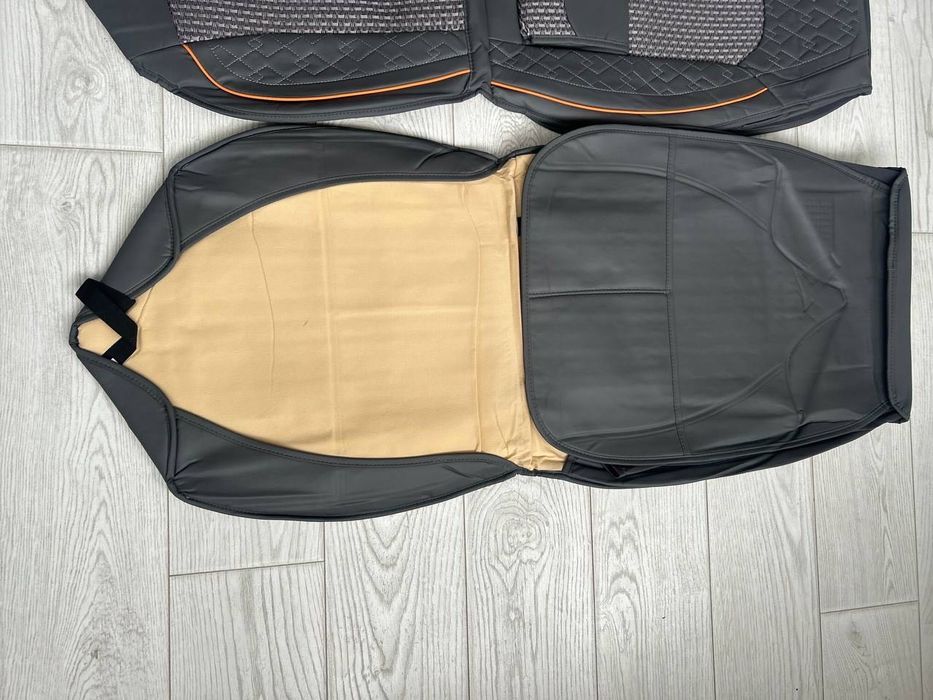 Чохли для сидінь авто