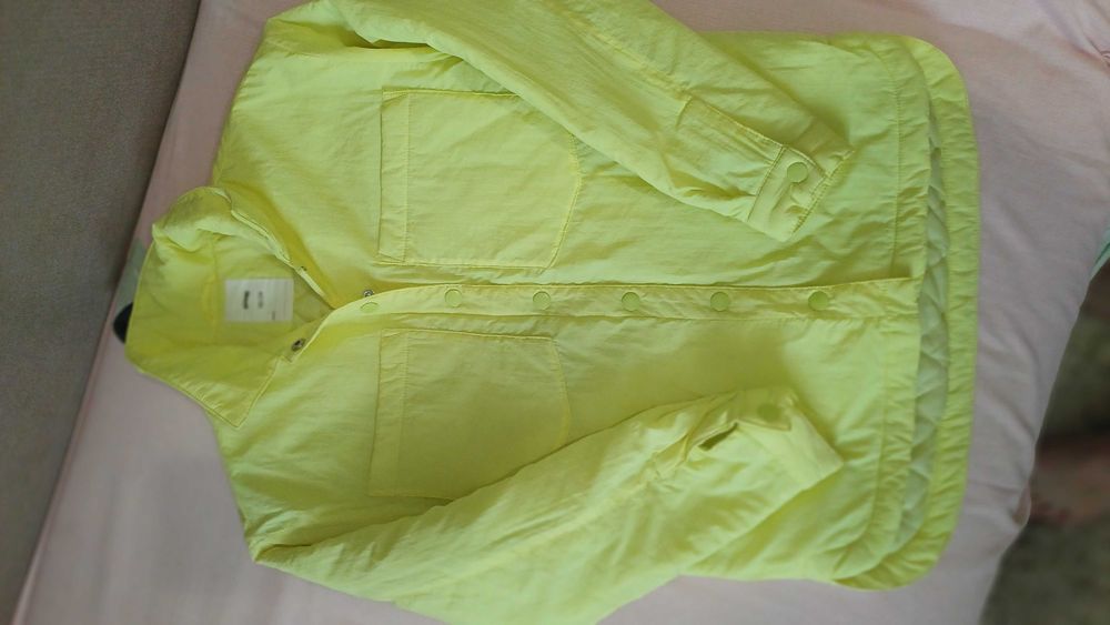 Продам куртку дитячу демісізон