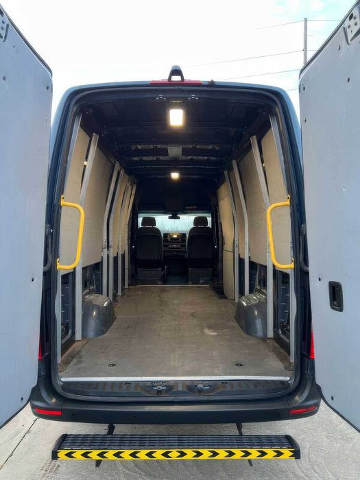 Mercedes-Benz Sprinter      2019