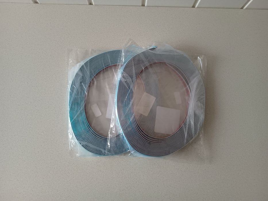 Listwa ozdobna samochodowa samoprzylepna srebrna, 10m