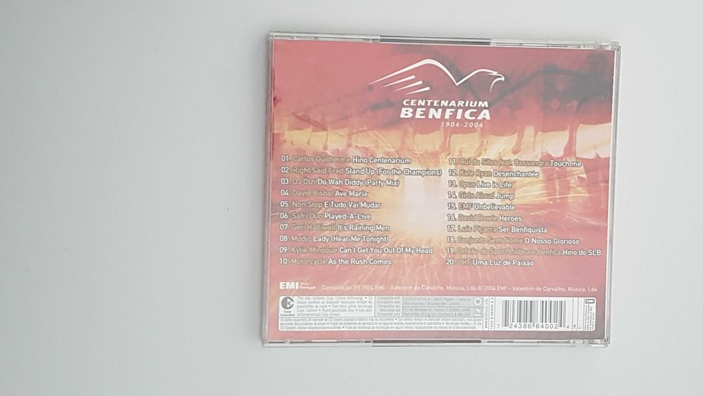 Bola Oficial Comemoração do Centenário SL BENFICA (1904/2004) + CD
