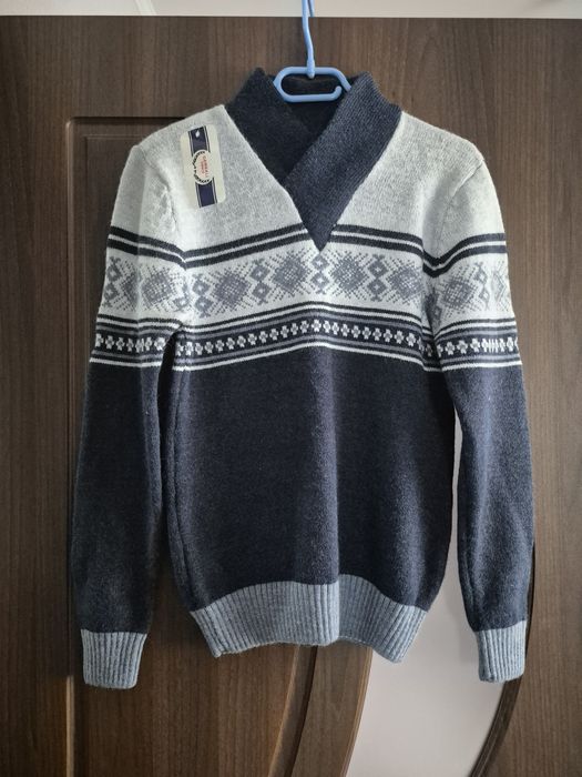 Светр, джемпер підлітковий