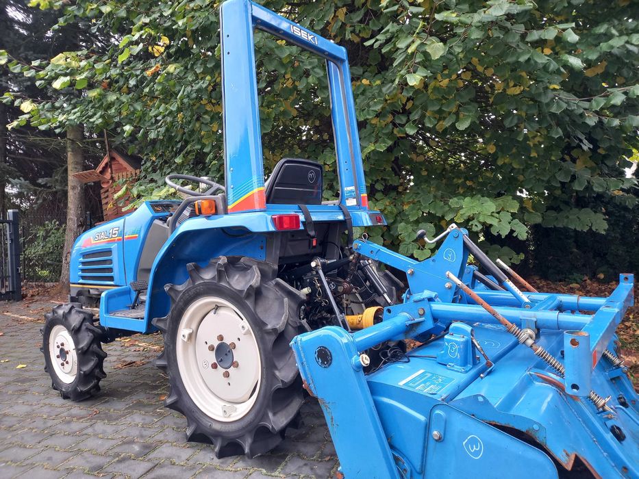 Powystawowy 4x4 ciągnik jeszcze na dotarciu kubota yanmar iseki