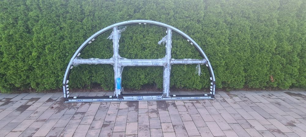 Nowe okna łukowe aluminiowe