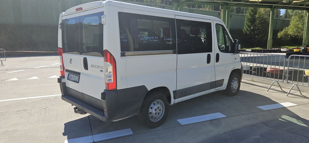 Fiat Ducato 9 osób
