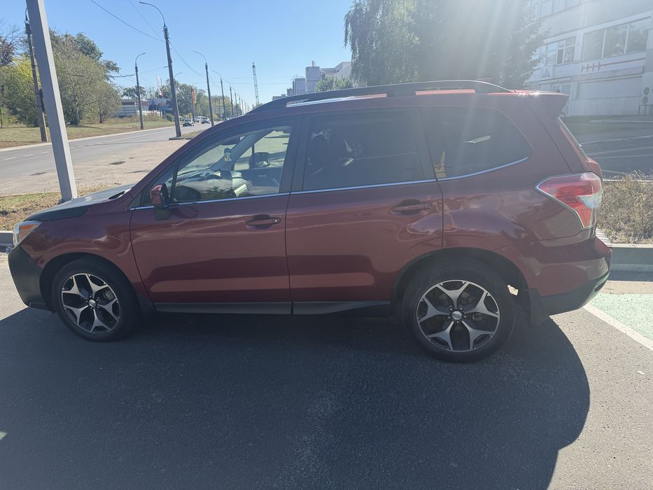 Subaru Forester 2015, 2.0