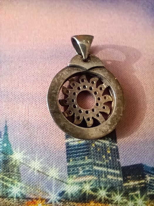 Серебряный кулон Bvlgari