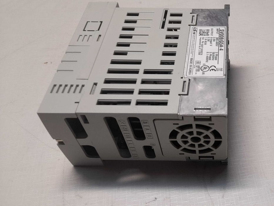 Falownik Lg ls 0,75 kw SV008IG5A-4