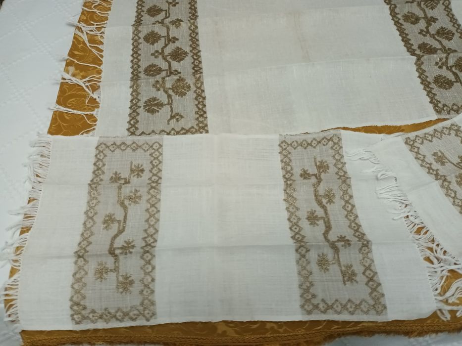 Conjunto de Toalhas Regionais de Cesto em Linho