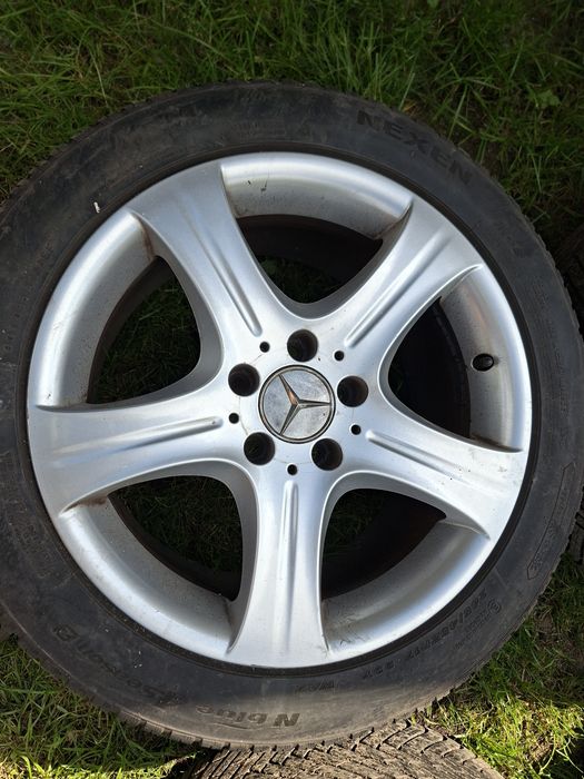 Felgi z oponami 17 cali Mercedes 5x112