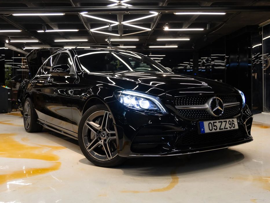 Mercedes-Benz C 300 de AMG Line