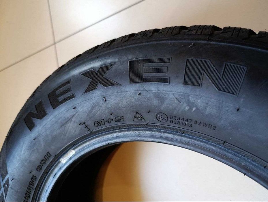 Пара шин б/у 215/65R16 98H Nexen WinGuard Snow`G WH2