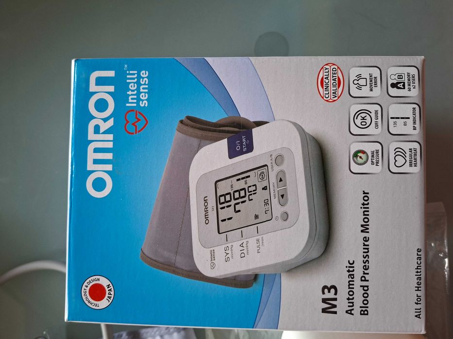 Ciśnieniomierz naramienny elektroniczny OMRON M3