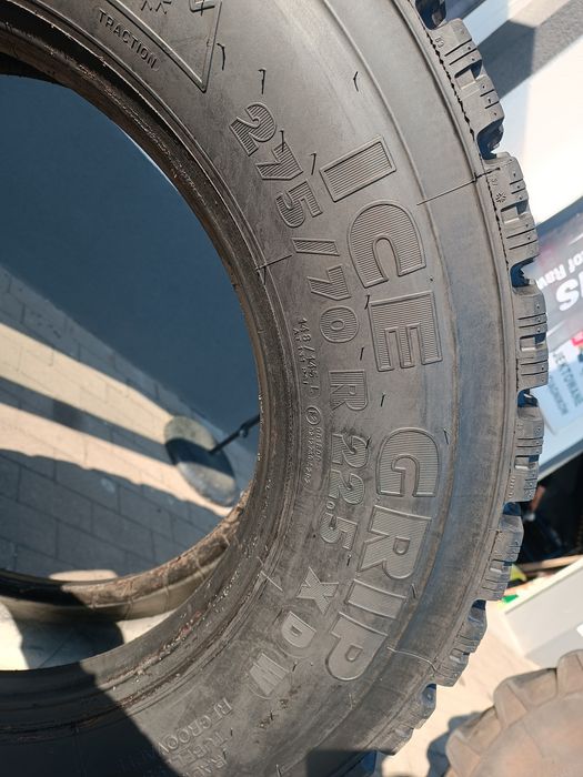 275/70R22.5 Michelin Ice Grip XDW