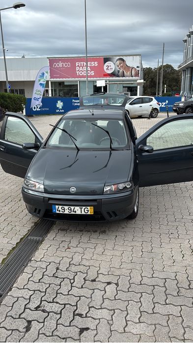 Punto 2002  nao perca a oportunidade