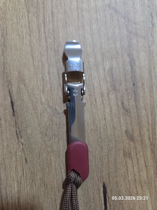 кніпсери Вікторинокс кусачки для нігтів Вікторінокс