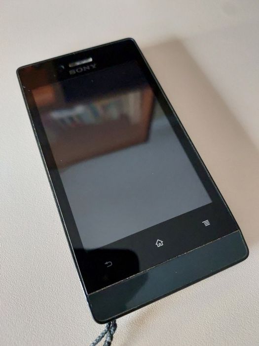 Sony Xperia miro ST23i