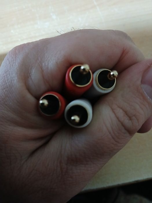 Kable RCA  czince 2 x  2, długość  1.5 m i 2.1  m