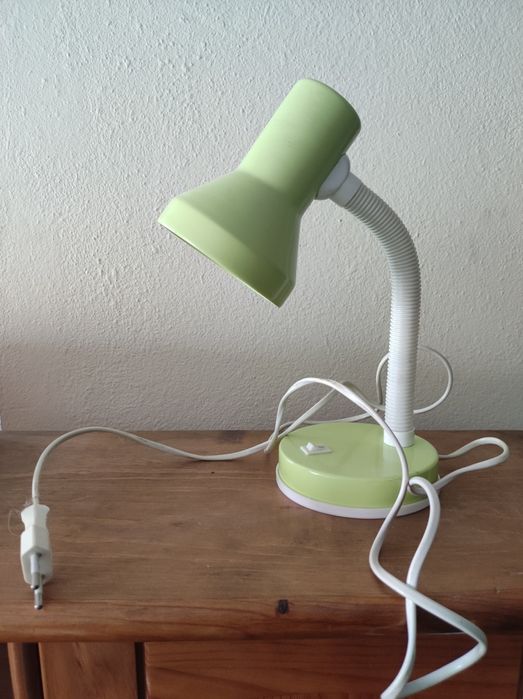 Candeeiro verde claro