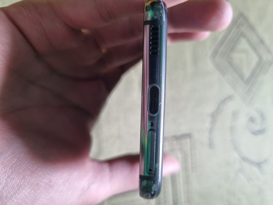 Samsung Galaxy S21 5G 8/256 ГБ