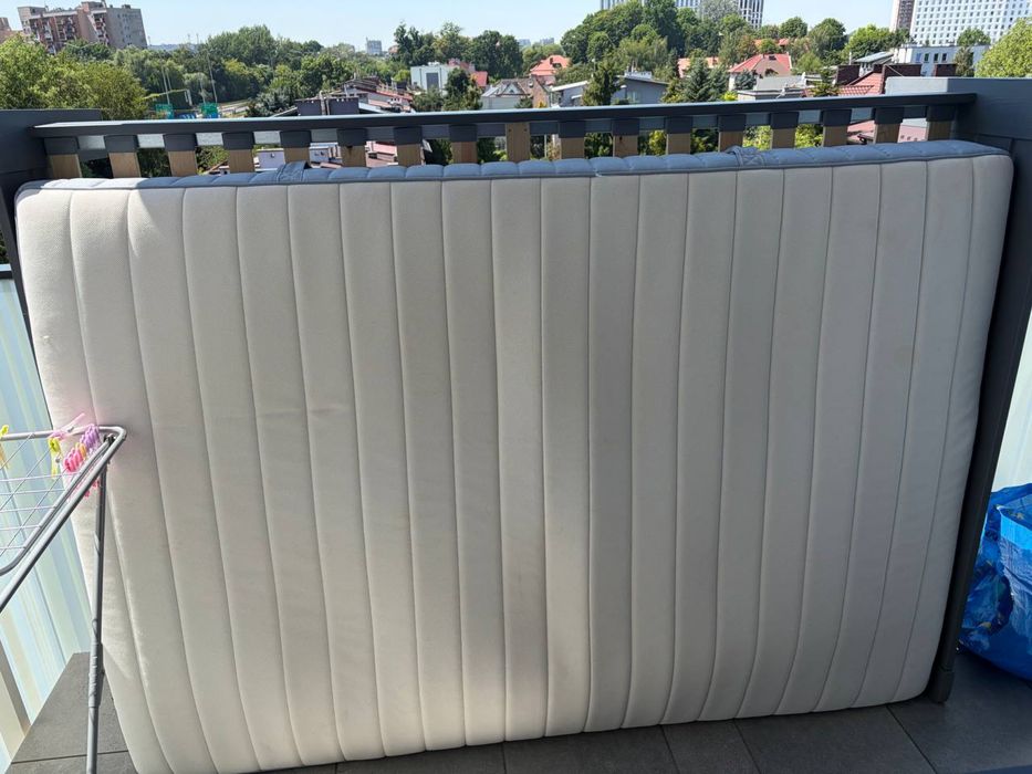 Materac IKEA VALEVÅG 140x200 cm Do negociacji