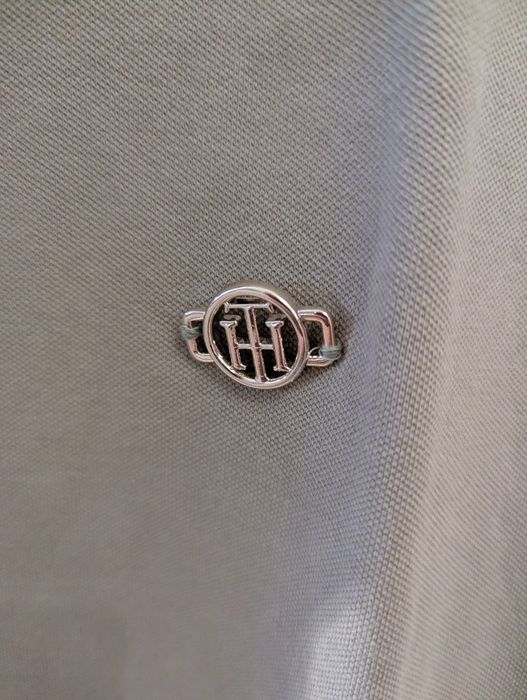 Polo Tommy Hilfiger oliwkowa zieleń, złota wszywka