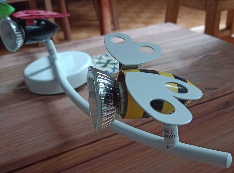 Kinkiet IKEA do pokoju dziecięcego