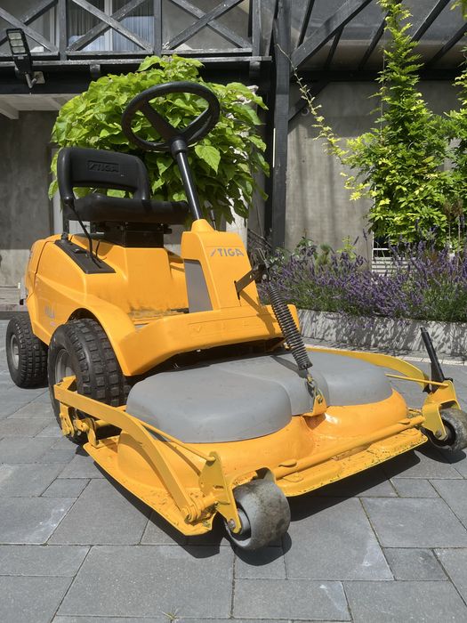 Traktorek kosiarka STIGA Villa Senator | Briggs & Stratton I/C | Kosisko po remoncie