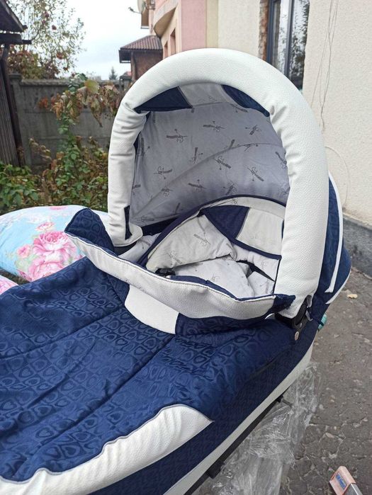 Продається дитяча коляска