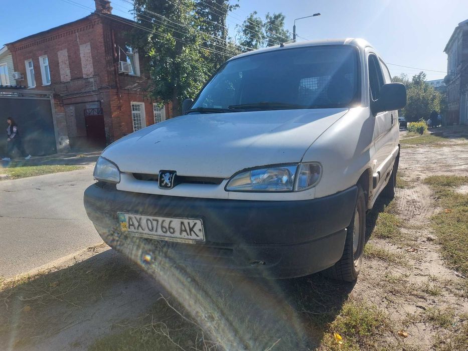 Продам Peugeot Partner 2002г