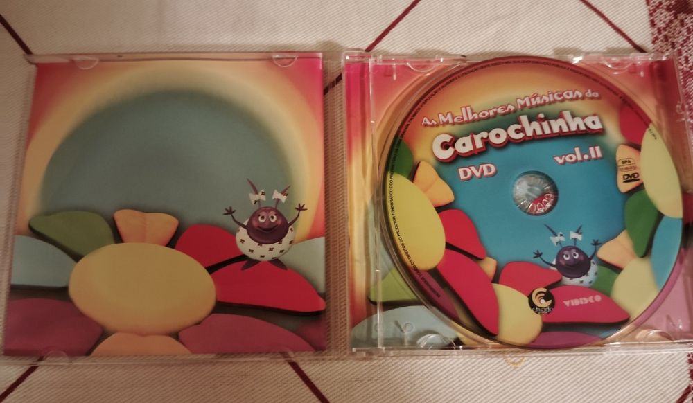 DVD e CDs Infantis Como Novos