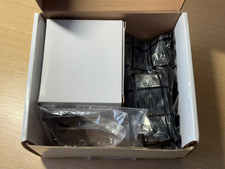 StarTech Serial-to-IP Ethernet Device Server - RS232 - DIN