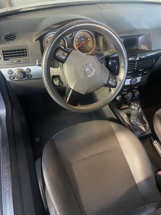 Astra caravan Cosmo