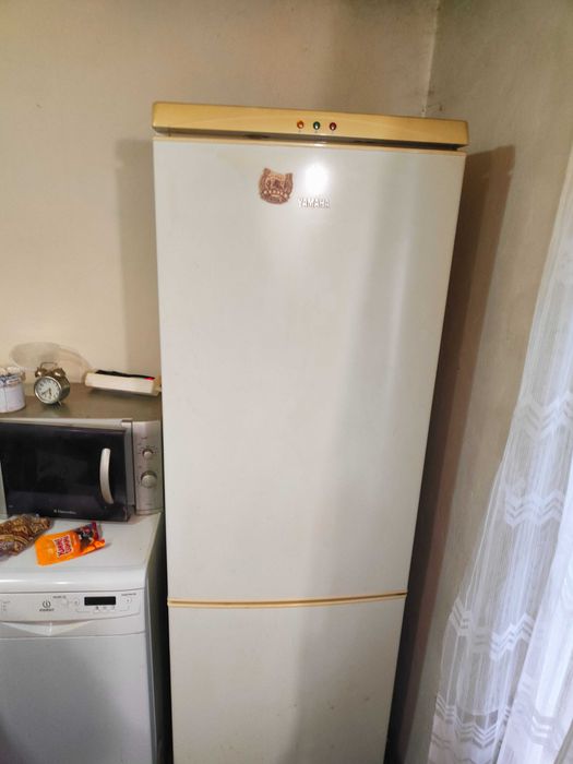 Холодильник Yamaha