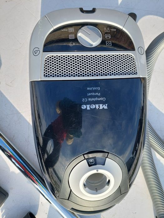 Odkurzacz miele c2
