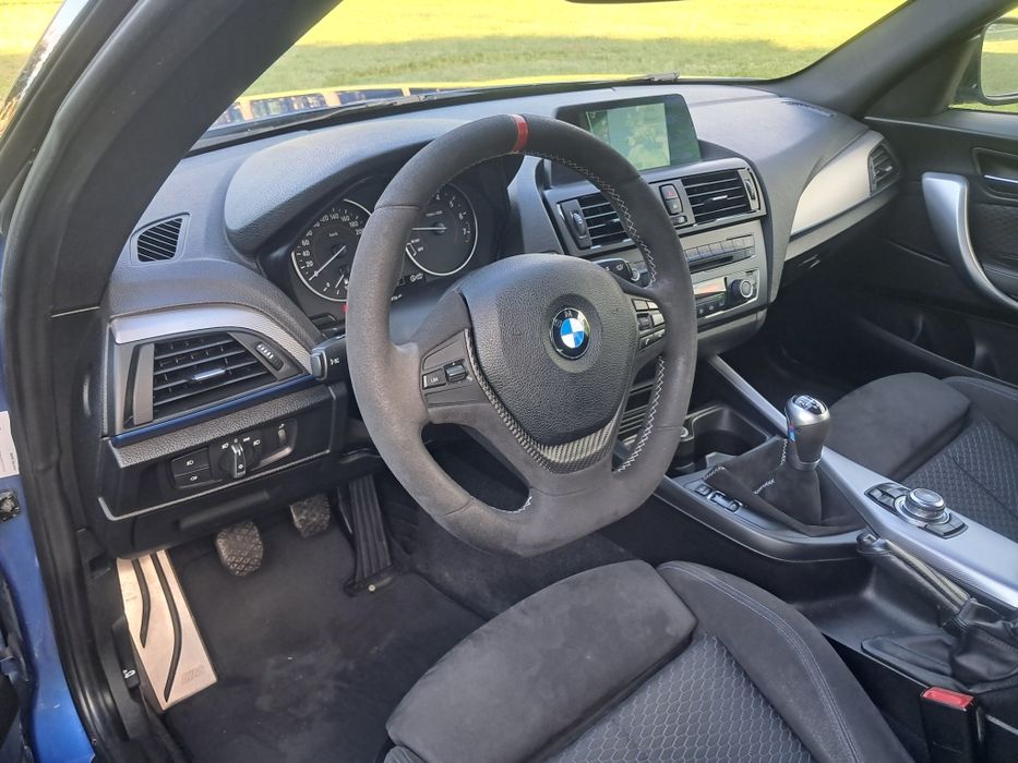 BMW  118i Pack M