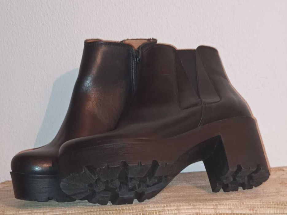 Botins pretos novos Nº 35