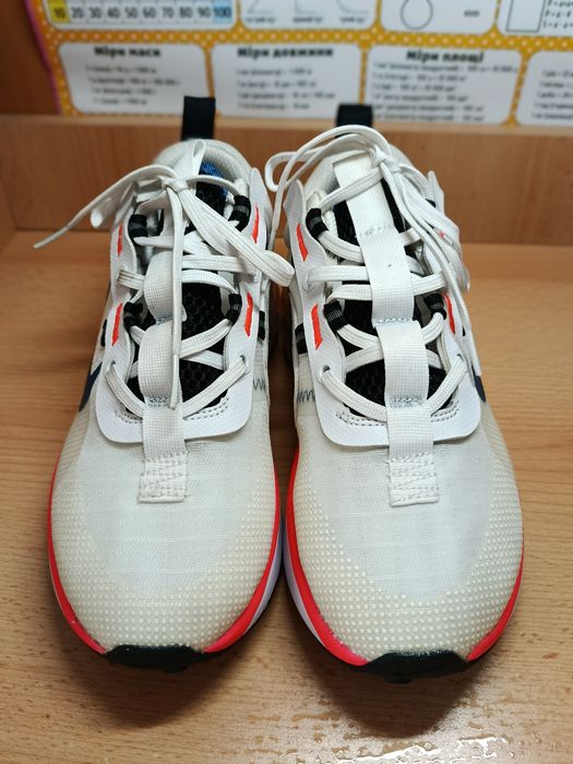 Кроссовки Nike найк