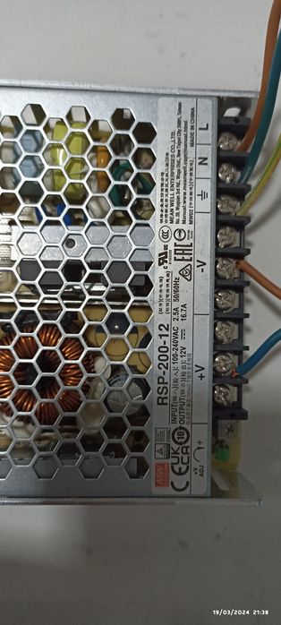 #Fonte 12v 100w Meanwell RSP-200-12.
Como nova.