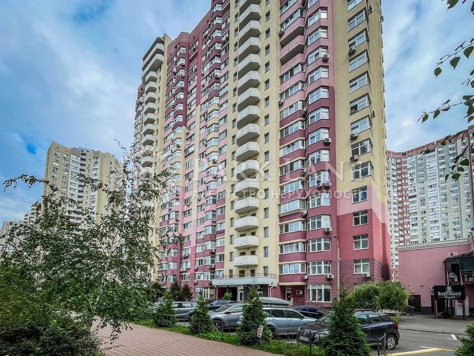 Продаж 1к квартири 54 кв м з ремонтом Чавдар 18 Осокорки Позняки