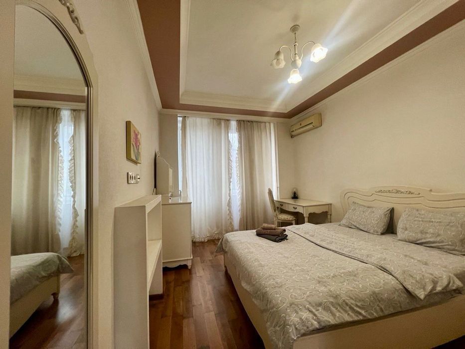 2к Бульвар Тараса Шевченка 2 метро Палац Спорту Арена Центр Подобово