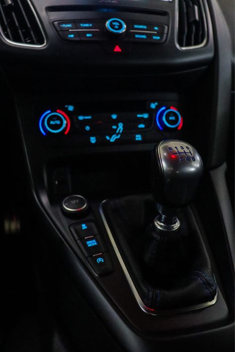 Ford Focus RS 2.3 EcoBoost pack Performance 350cv 4WD