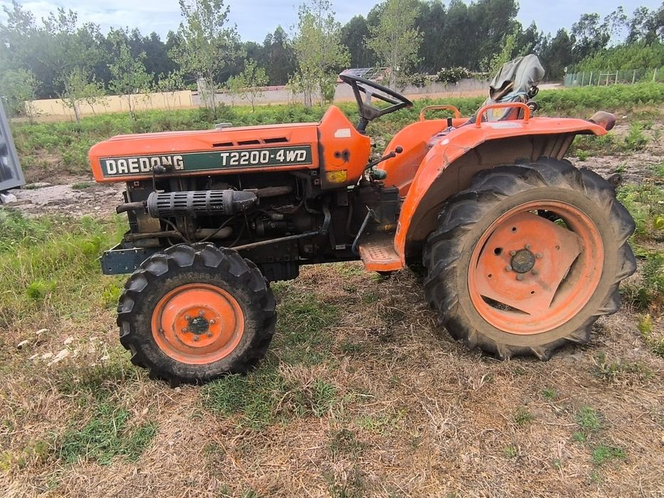 Trator Daedong 22cv