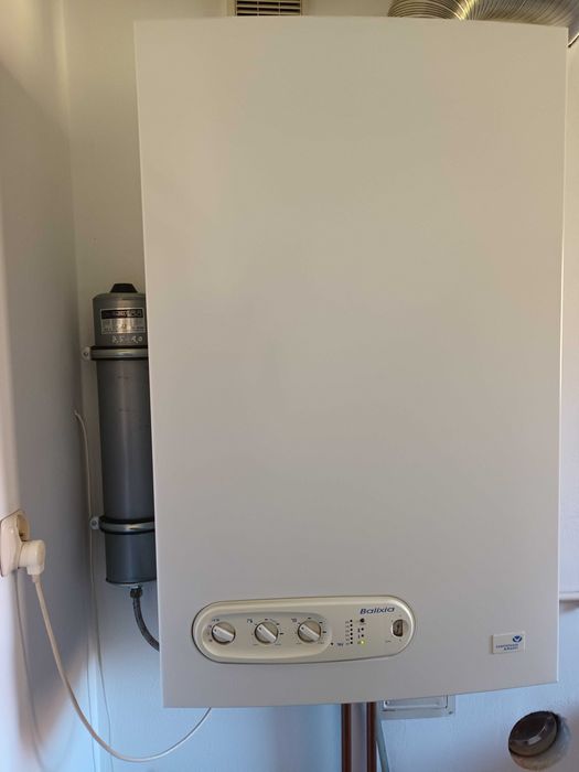 Piec C.O. dwufunkcyjny  Chaffoteaux & Maury Balixia 28CF - części