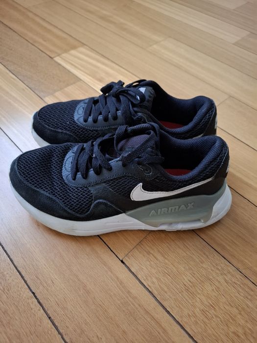 Кроссовки Nike Air max