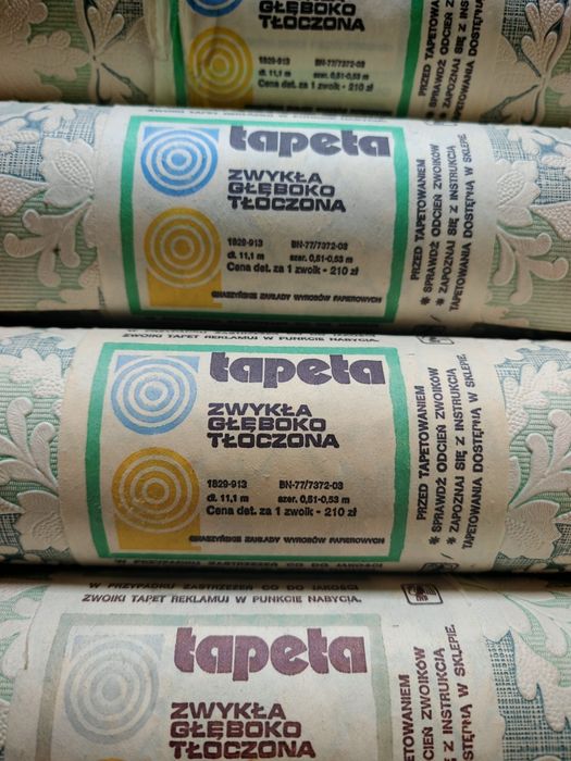 Tapeta PRL głęboko tłoczona