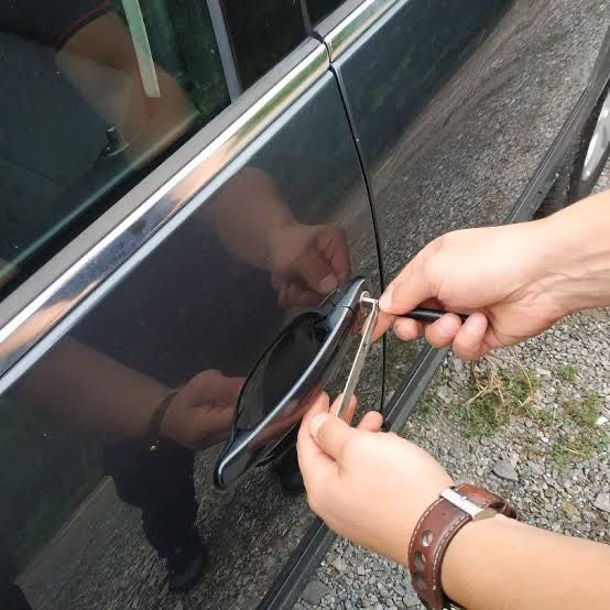 Закрилась машина Київ — термінове відкриття авто без шкоди ЗА 20 ХВ ‼️