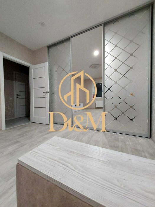 Продаж квартири Волошкова 43а