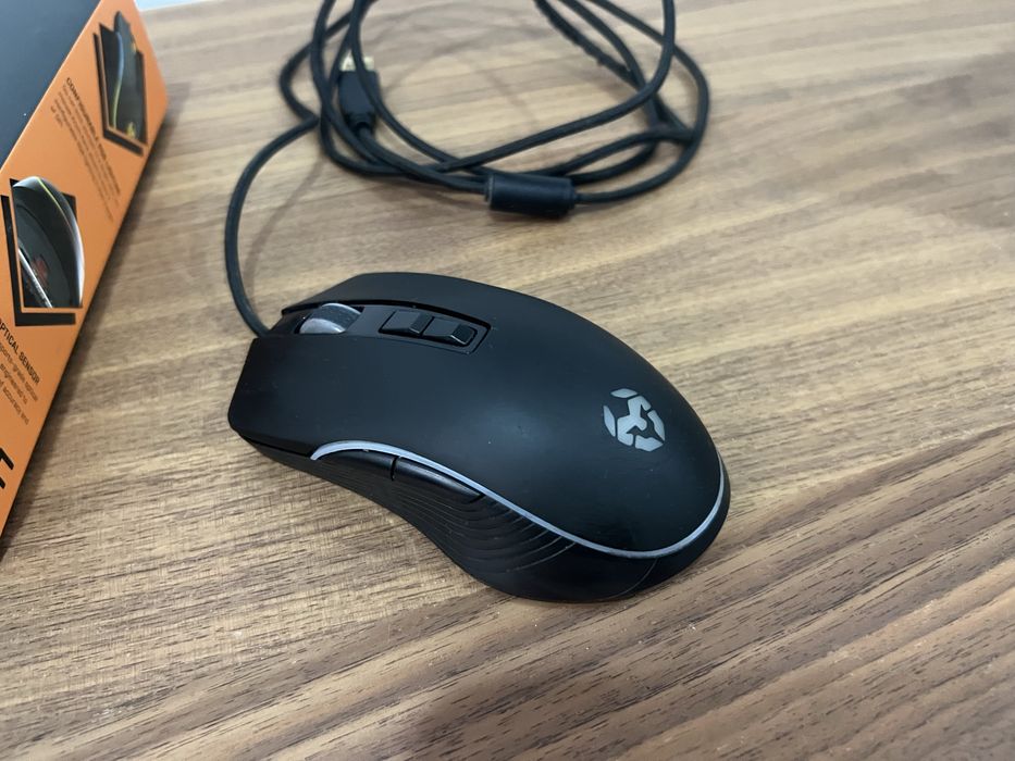 Rato gaming preto Kane krom RGB
